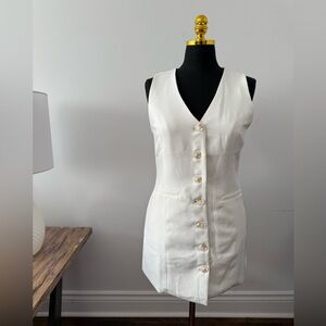 2/$40 👗 | Fashion Nova | White Sleeveless Button-Down Dress